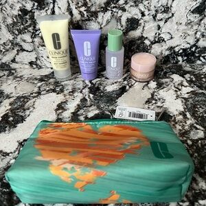 Clinique Travel Set